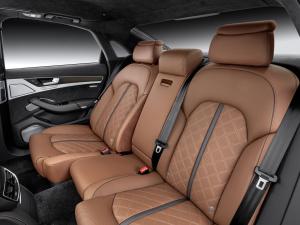 Audi S8 2013 года  (WW)
